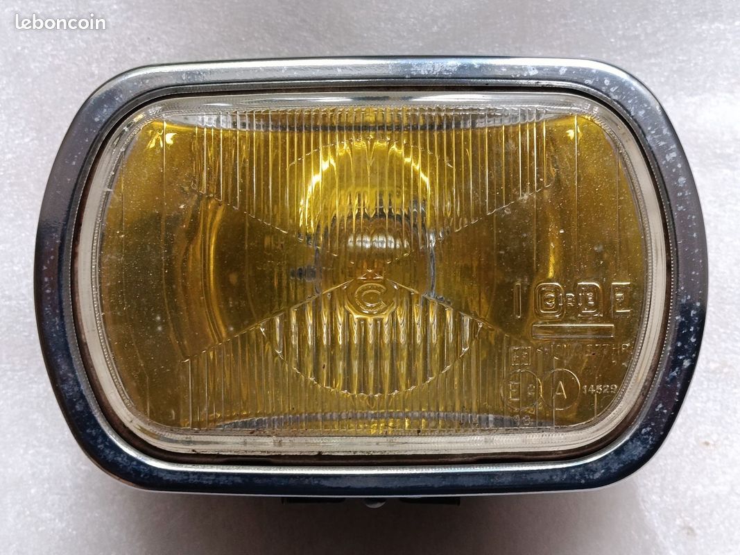 Phare avant complet pour Peugeot 504 coupé et cabriolet - OCCASION